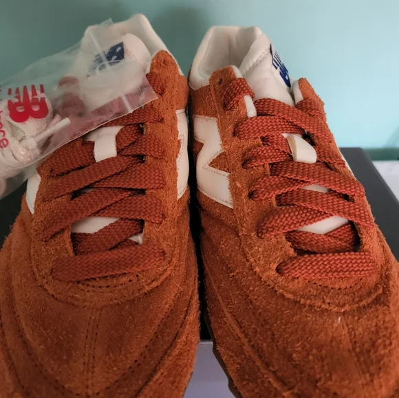 New Balance RC30 - Picture 4 of 12